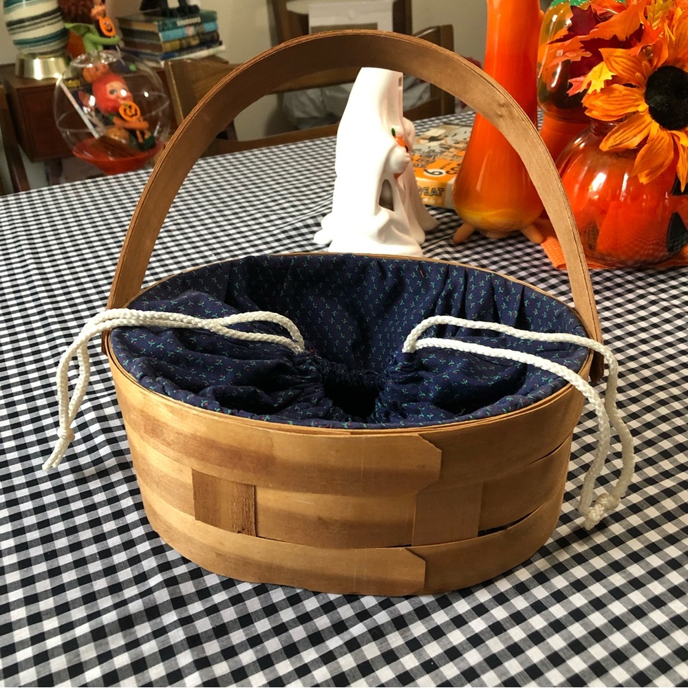 Vintage basket 🧺 purse